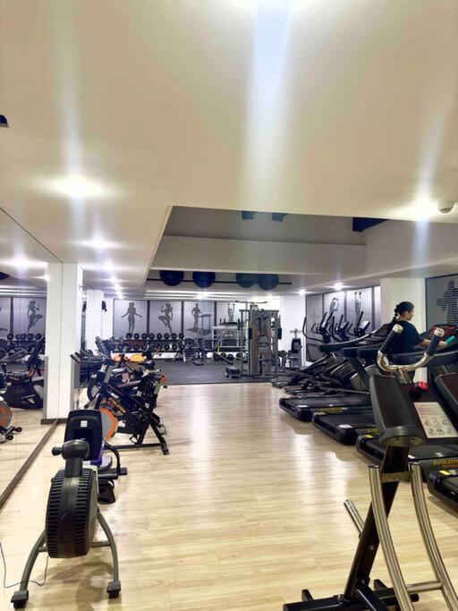 Apartaestudio - acogedor- Pool- Gym