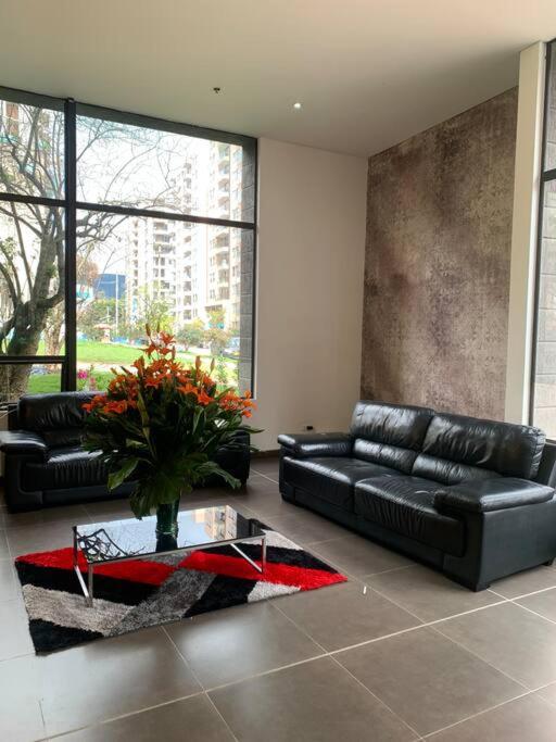 Apartaestudio - acogedor- Pool- Gym