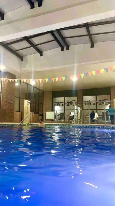 Apartaestudio - acogedor- Pool- Gym