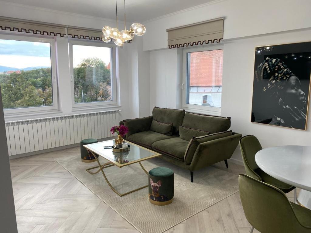 Elite Apartment