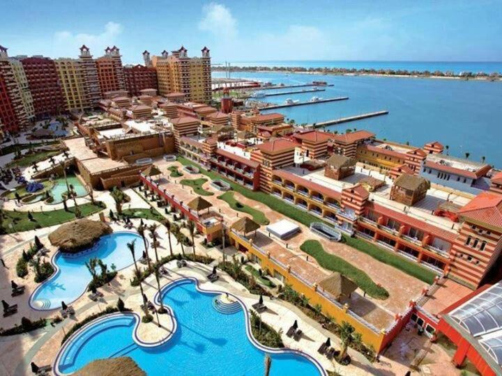 PORTO MARINA TOWERS SEA & POOL VIEW North Coast view 5