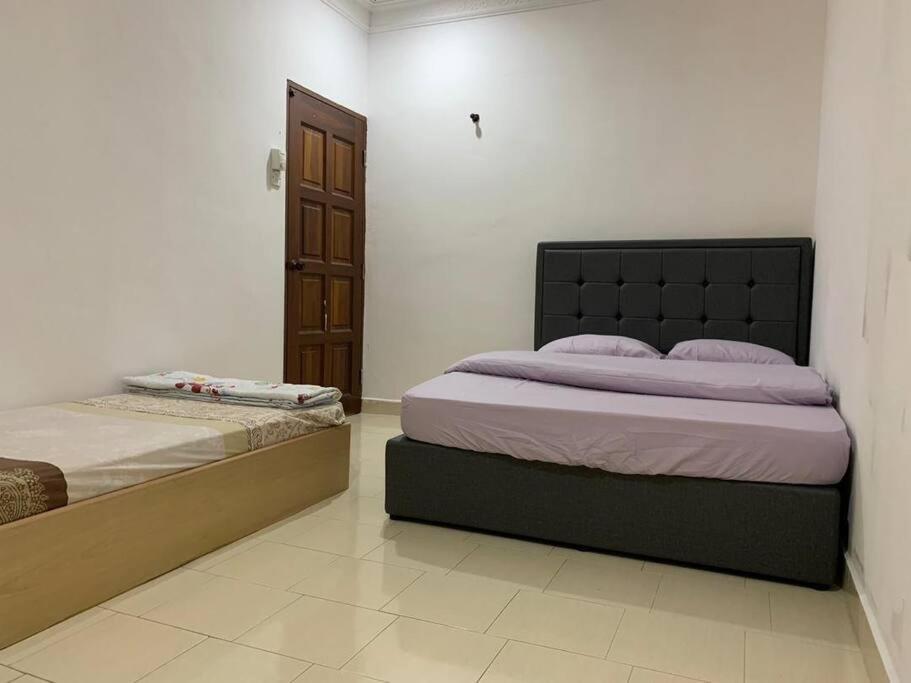 Pangkor Island Seaside @ 4 rooms Homestay photo 6