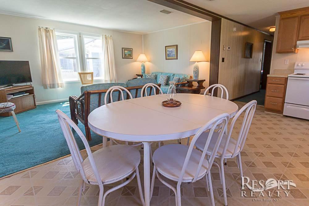 7810 - Beacham Cottage by Resort Realty view 3