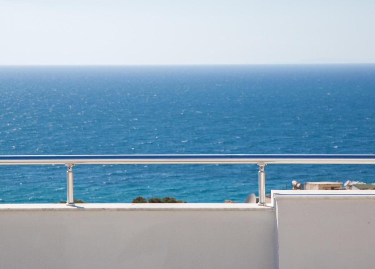 Ponz Hotel - Image 44