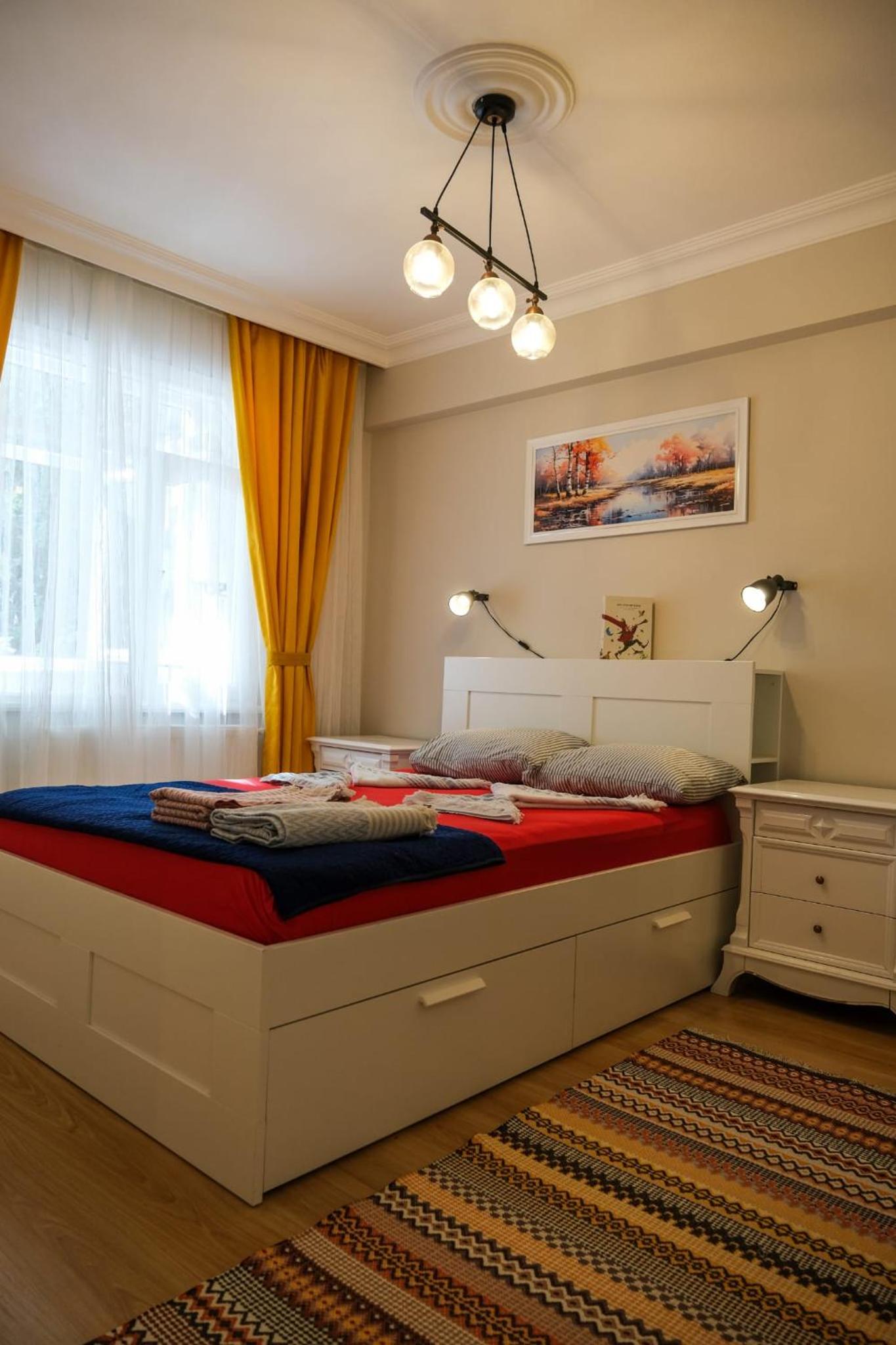 TAKSİM PERA House