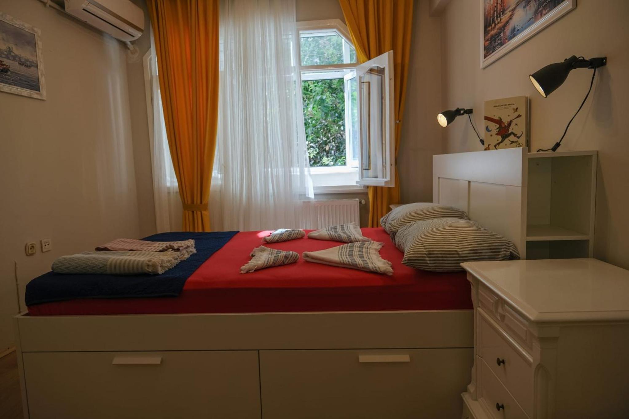 TAKSİM PERA House