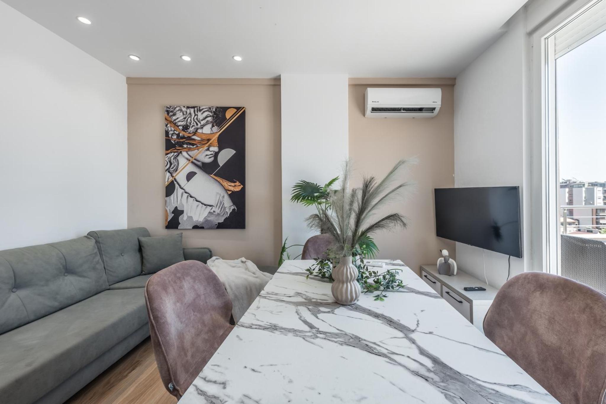 Head in the clouds brand new Penthouse