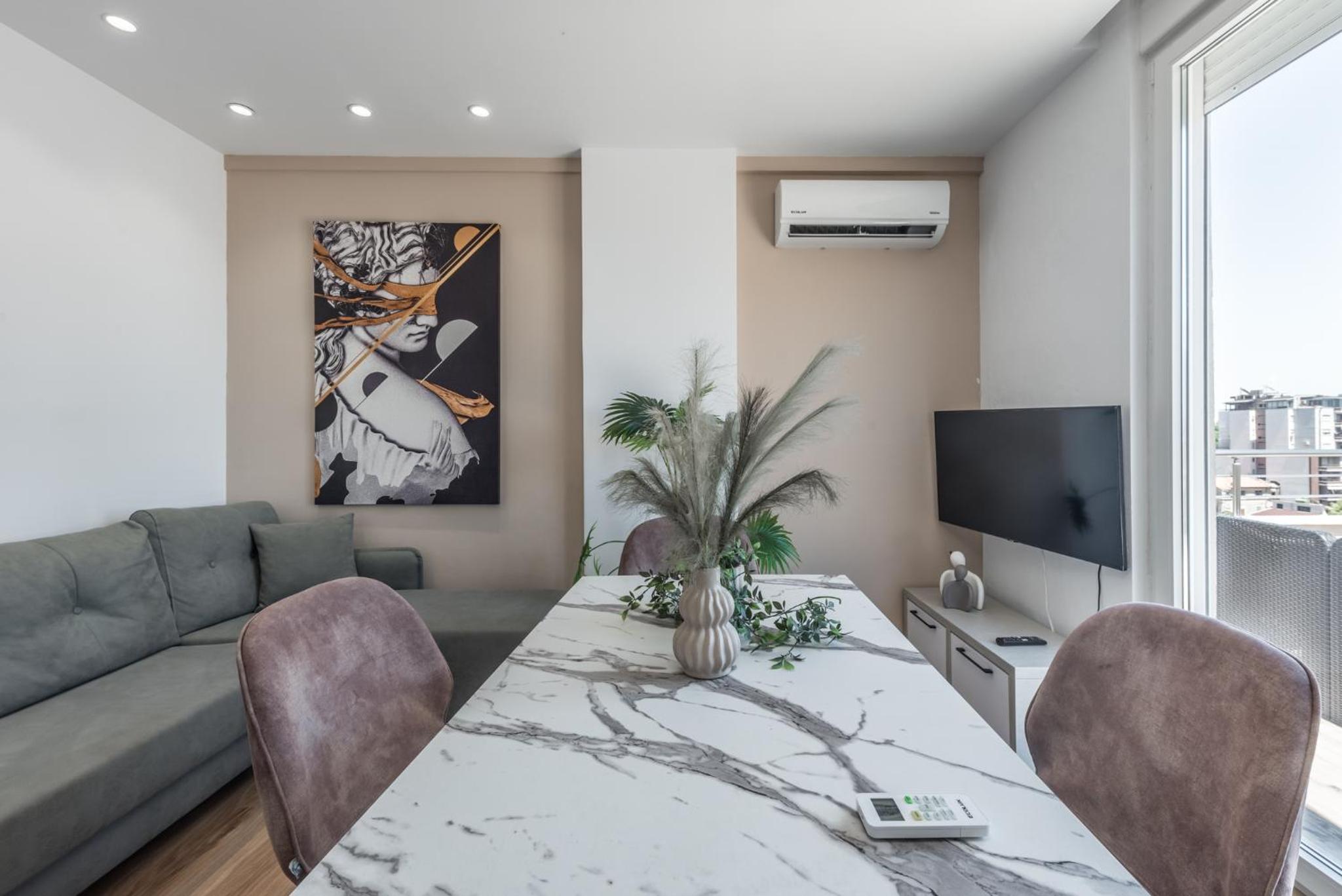 Head in the clouds brand new Penthouse