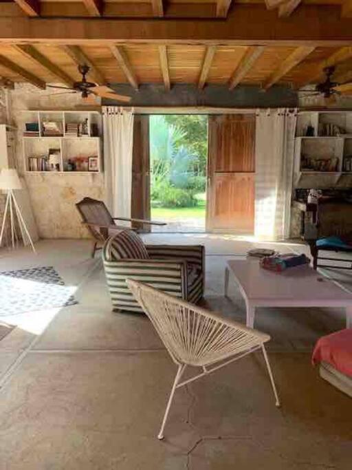L'habitation Thara.
