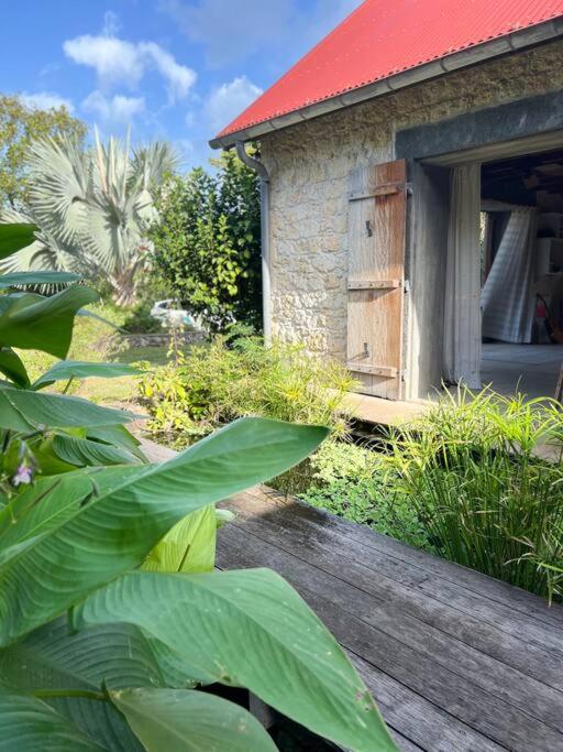 L'habitation Thara.