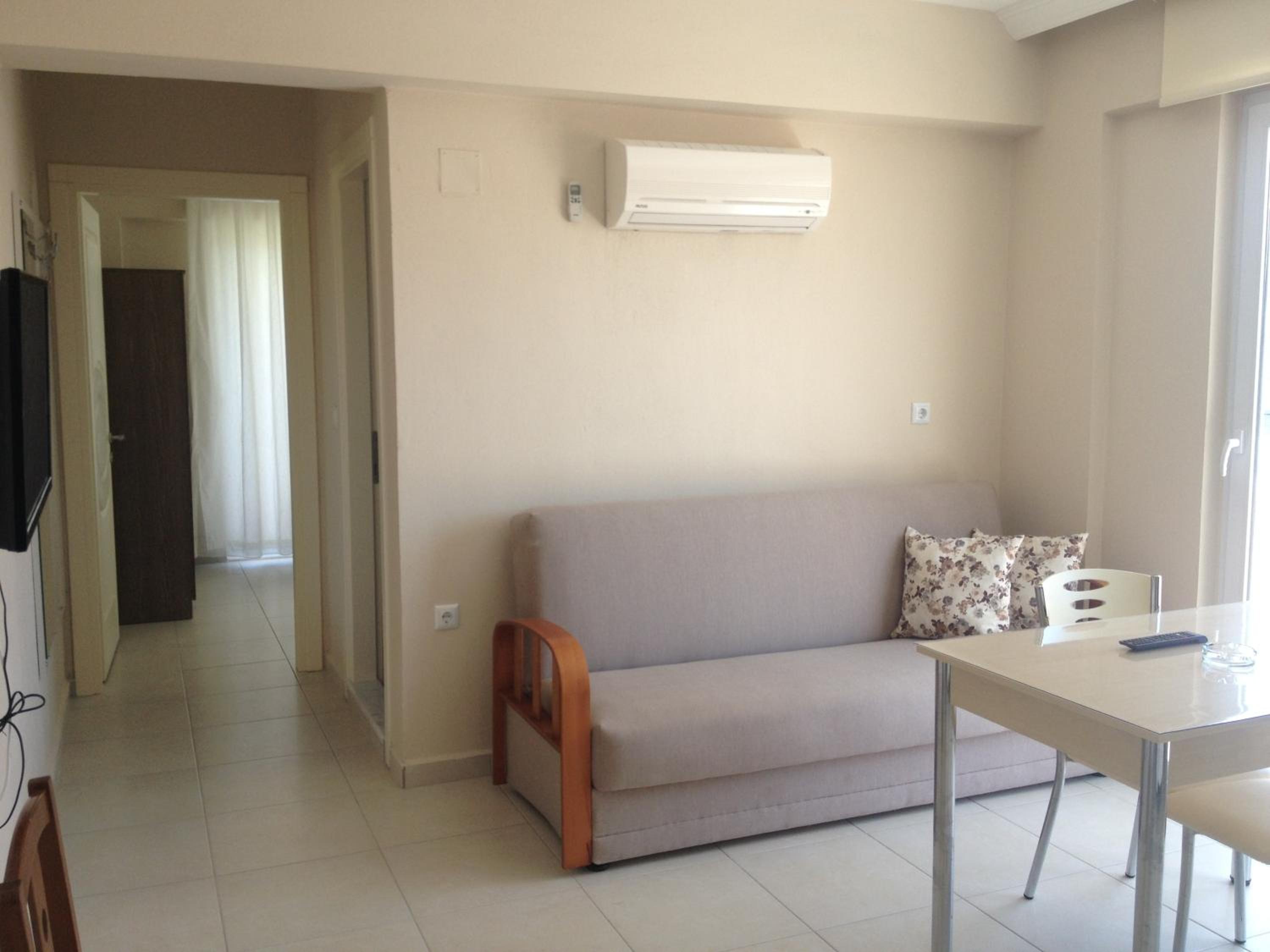 Karya Apartments
