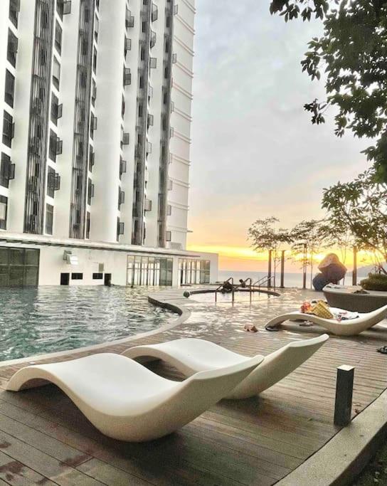 Era Suites Seaview @ The Shore Kota Kinabalu photo 3