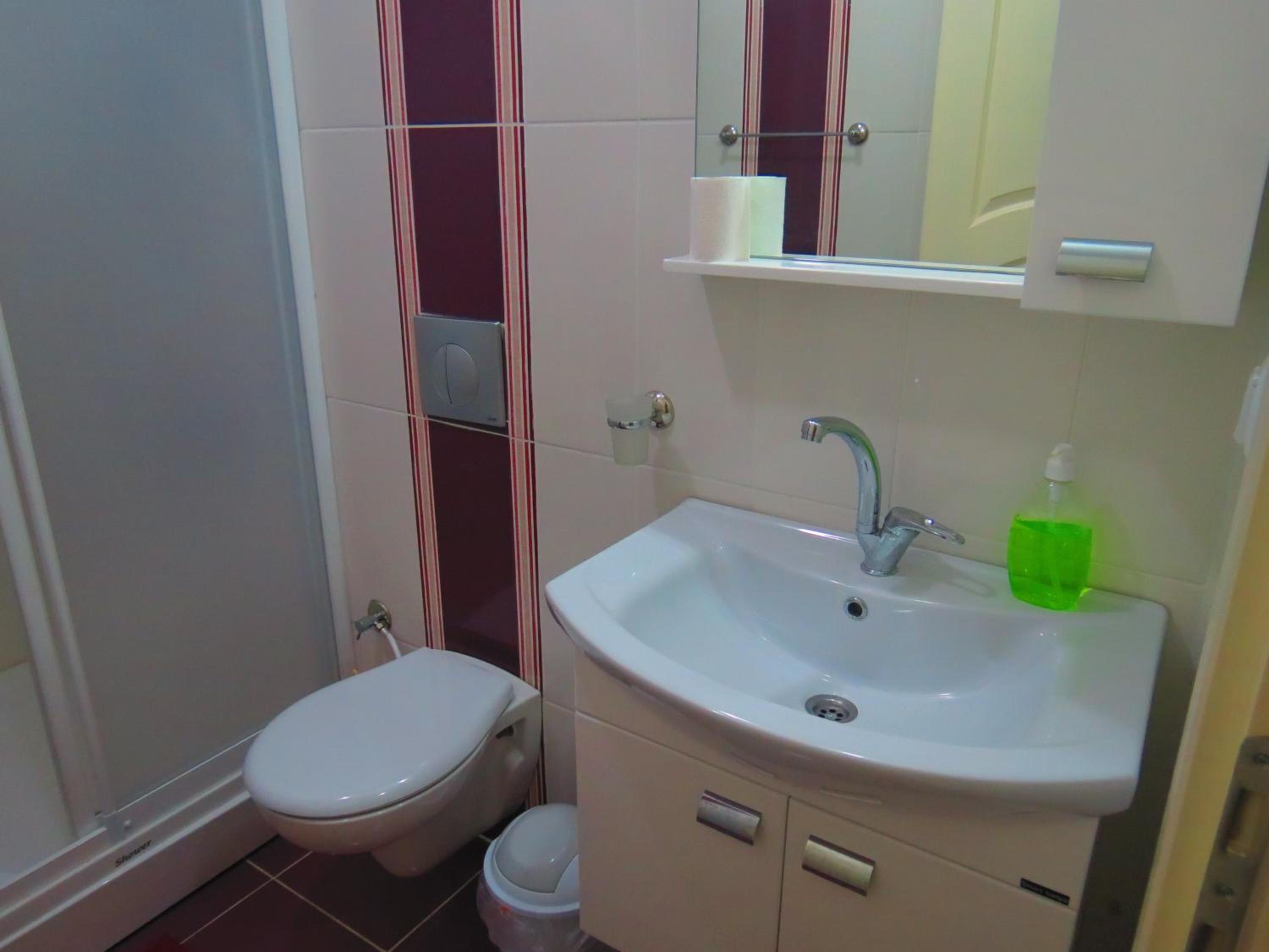 Karya Apartments