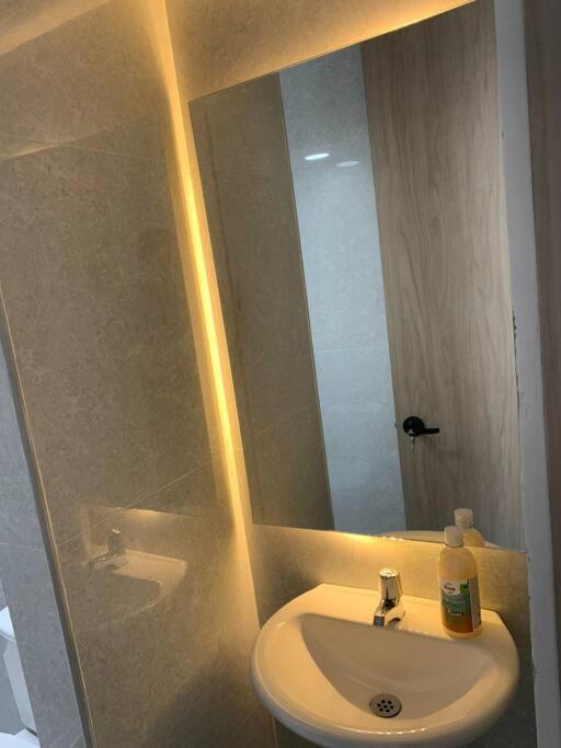 Moderno al norte Full equipado 2 aires y 6 camas