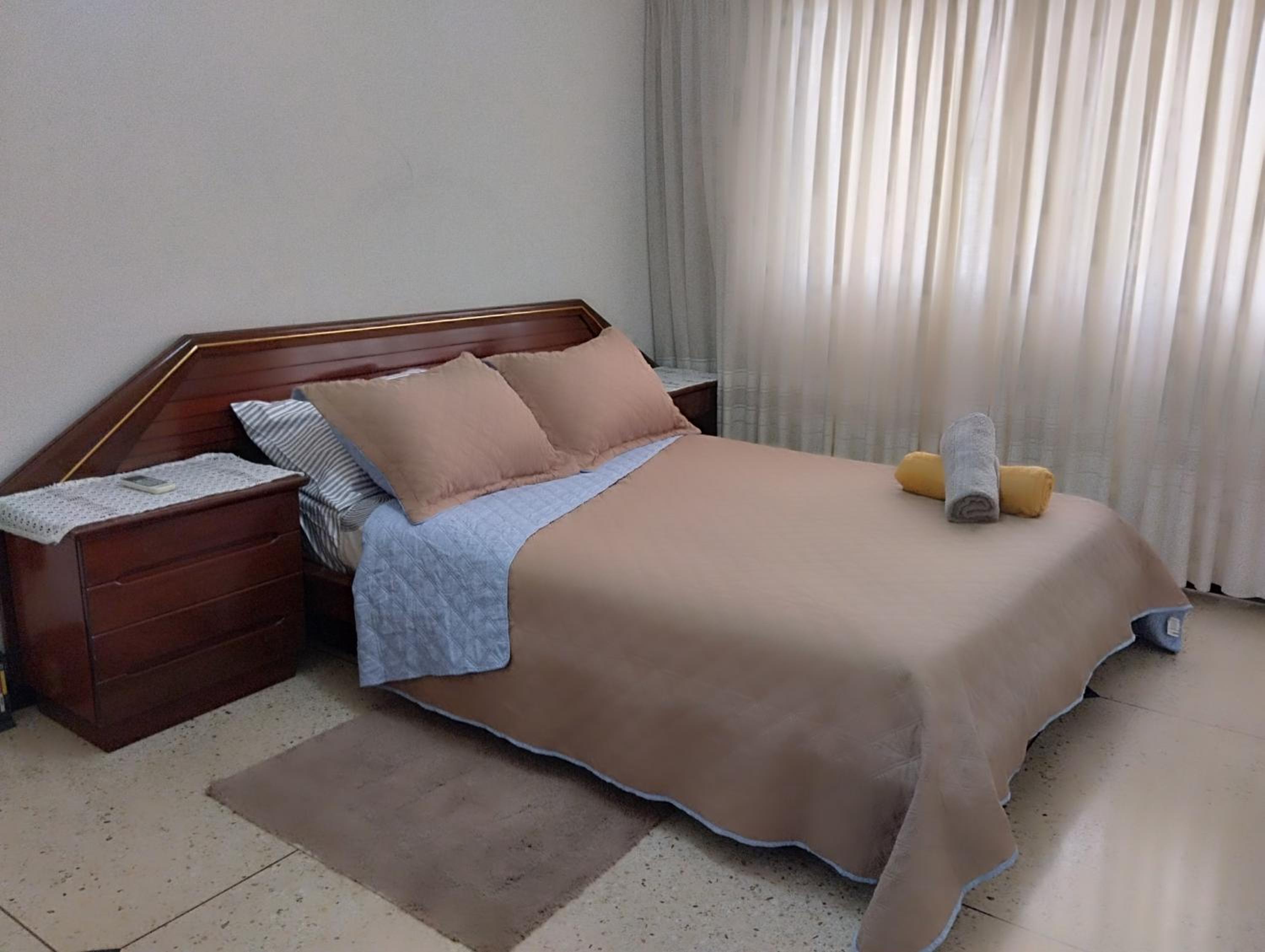 Apartosuites en Sabana Grande