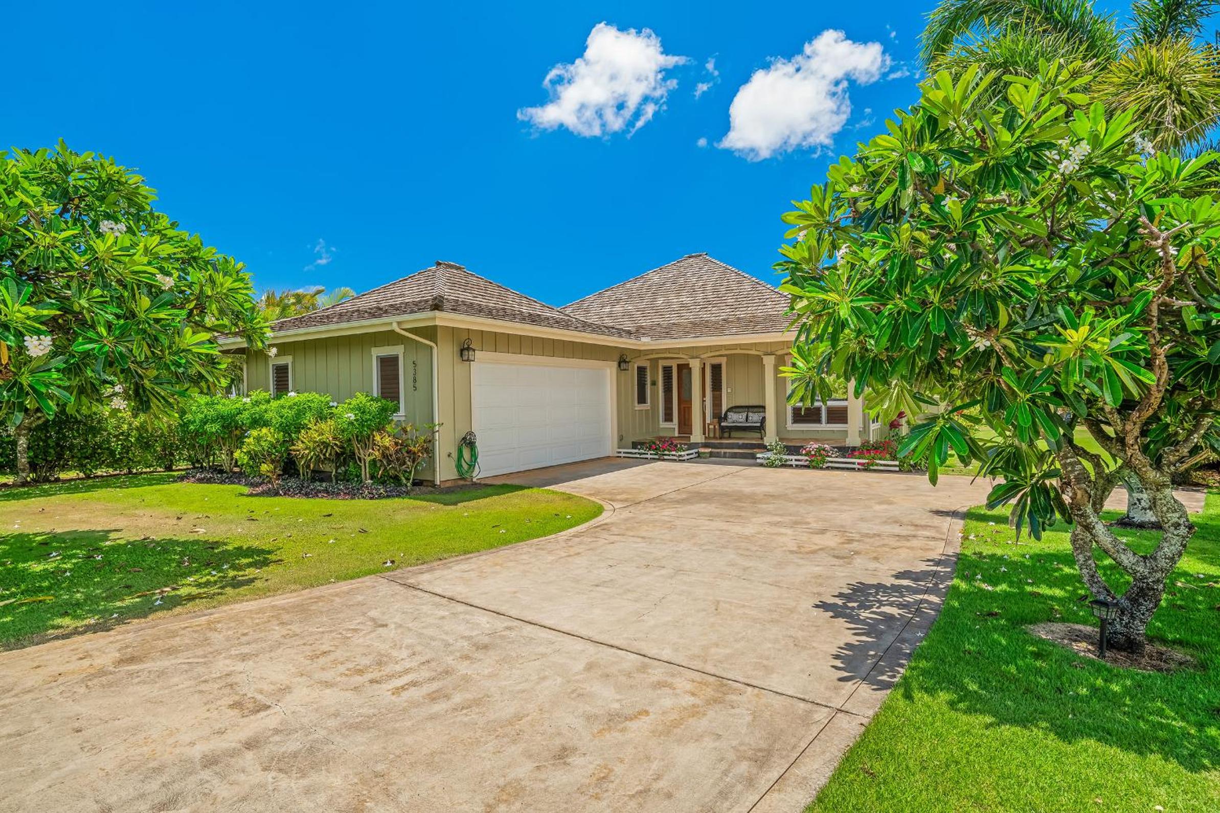3 Bedroom Home with Pool view 2