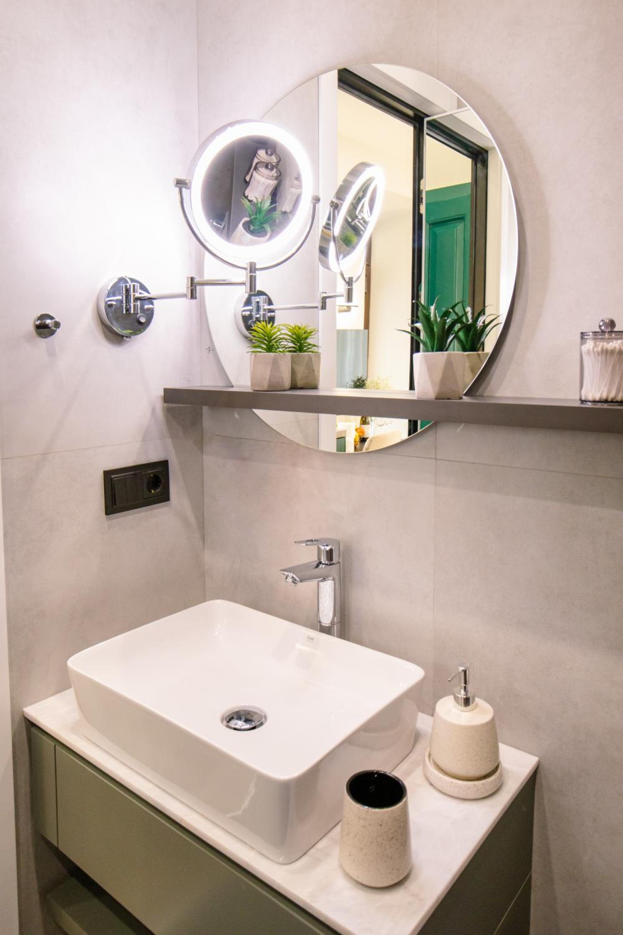 hotelise l Aeon Apartment