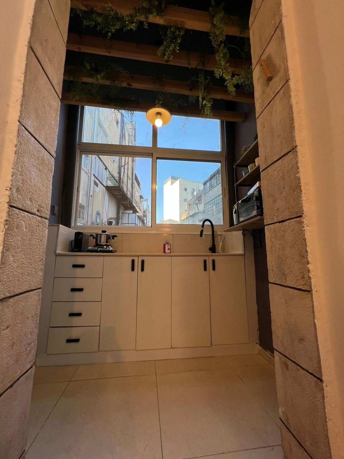 central ben yehuda apartment