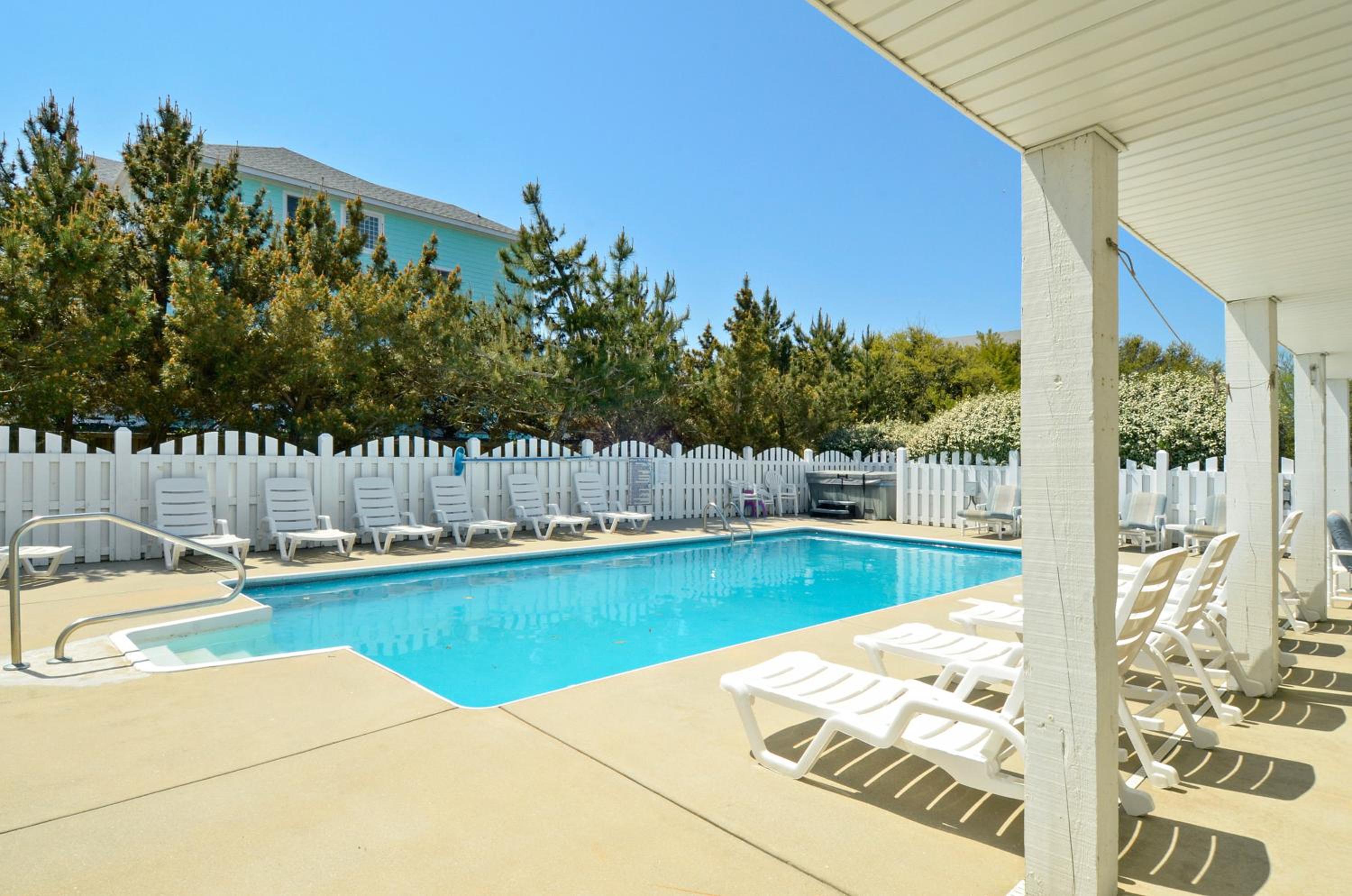 1427 - Infinit Shores by Resort Realty view 3