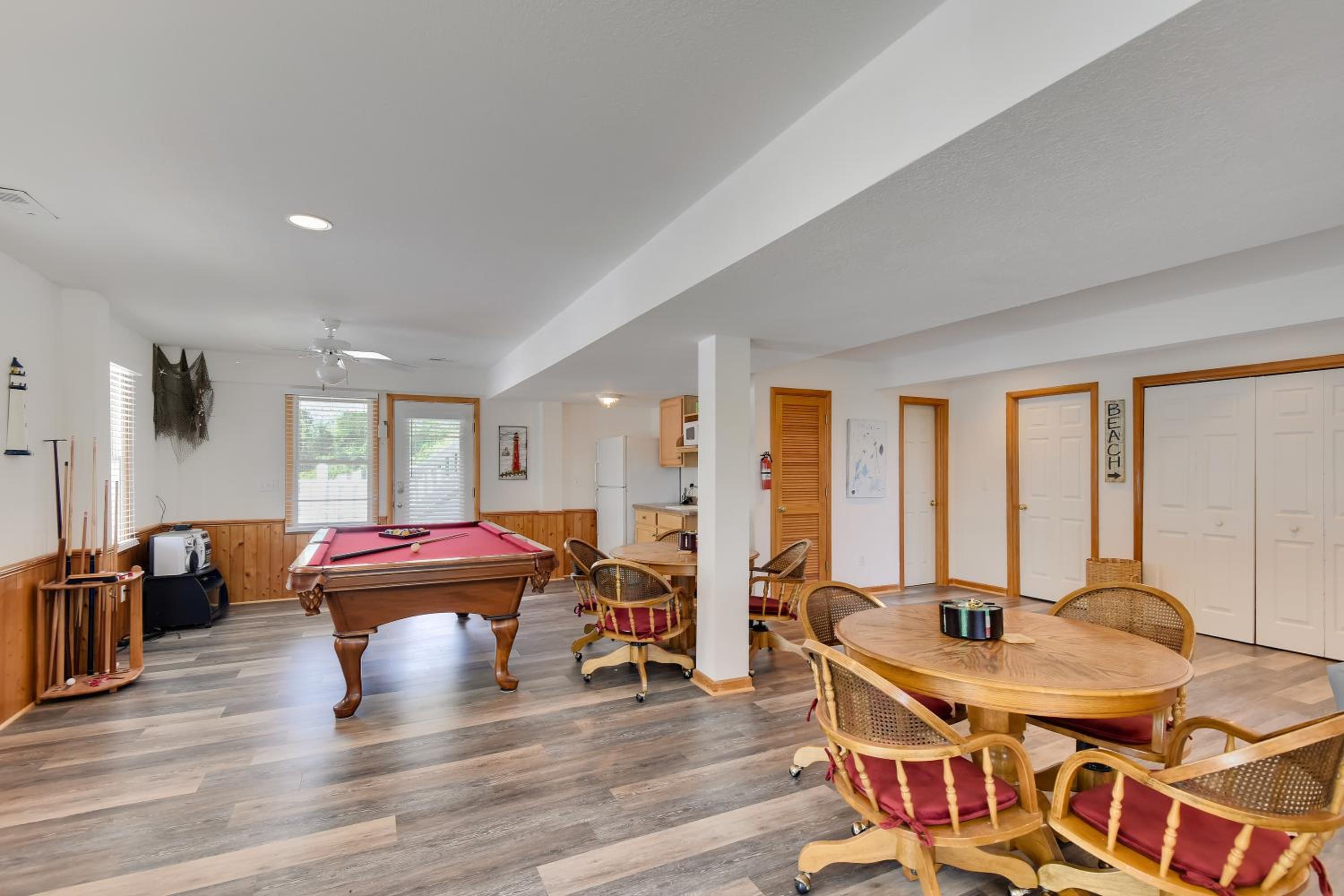 1427 - Infinit Shores by Resort Realty view 4