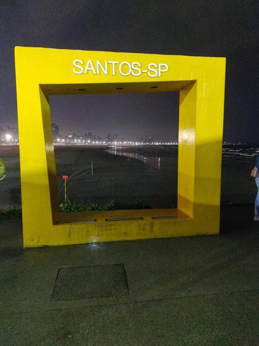 Apto à beira mar pompeia / Santos