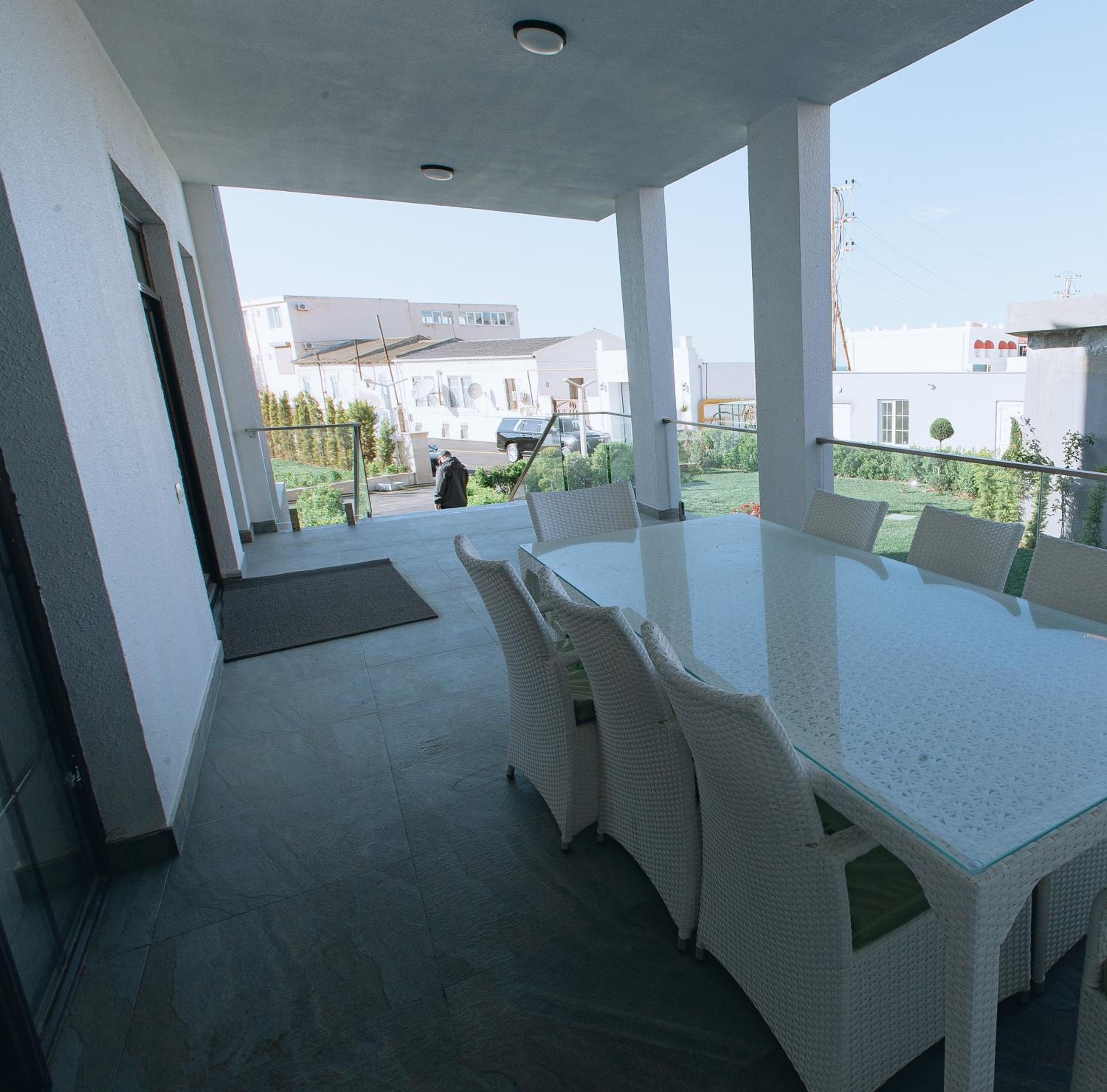 Buzovna Villas