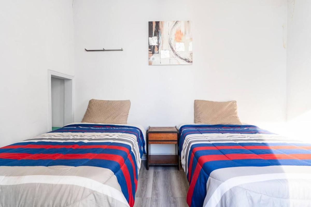 hostal mancora monjitas 755
