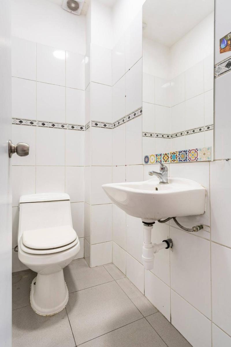 hostal mancora monjitas 755