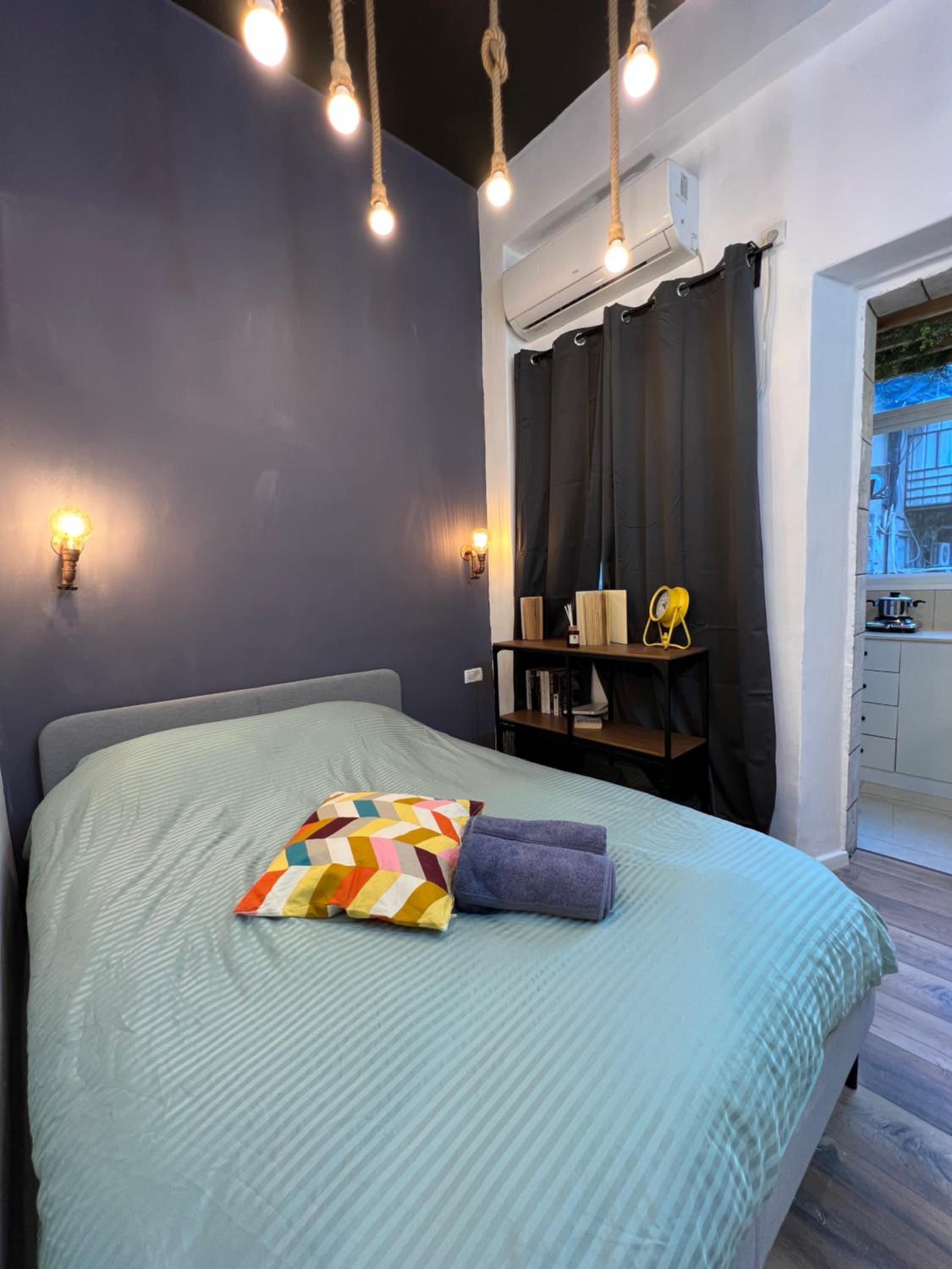 central ben yehuda apartment