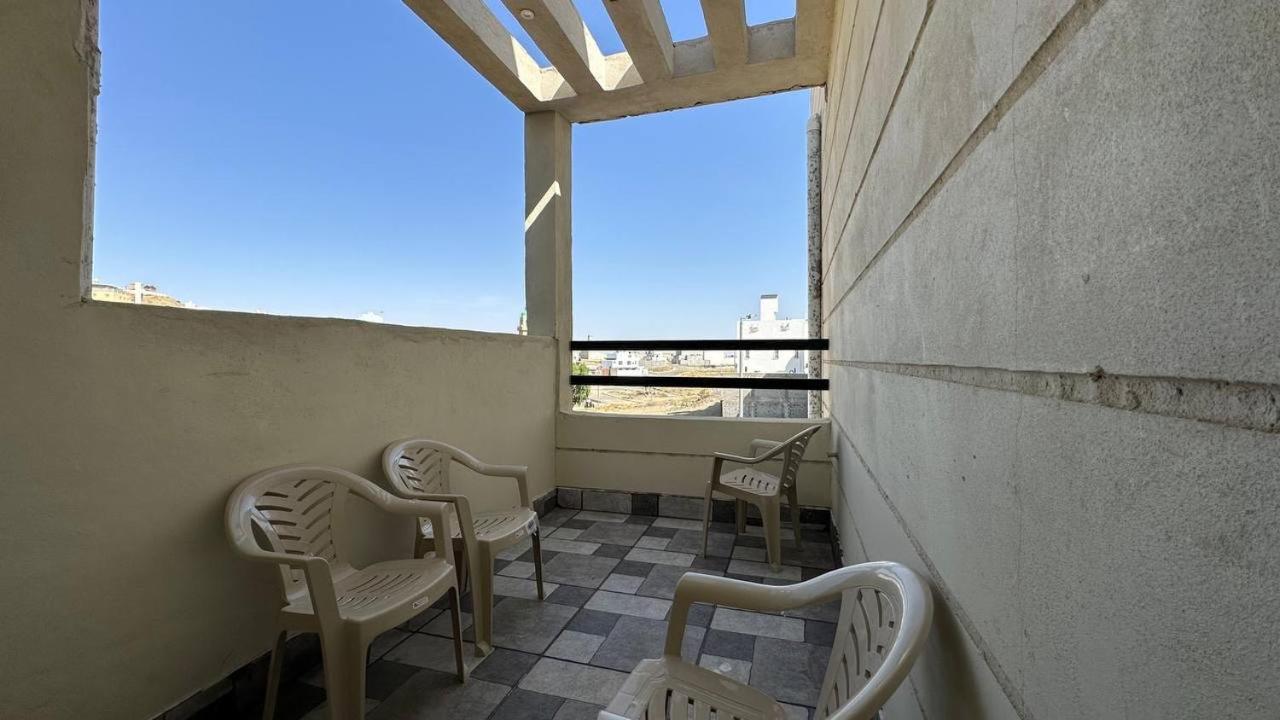 HADA ELAPH Flats view 4