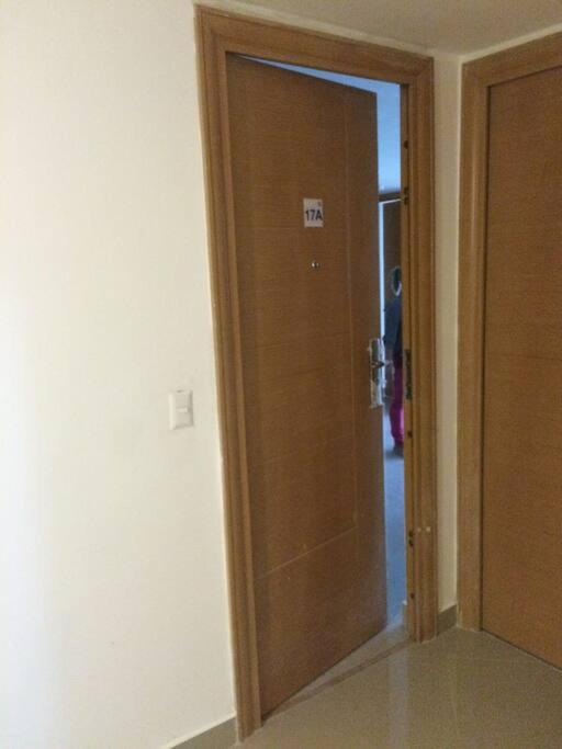 PH 4 Islas Budget Business Flat with 2 Rooms fitting up to 6 people view 4