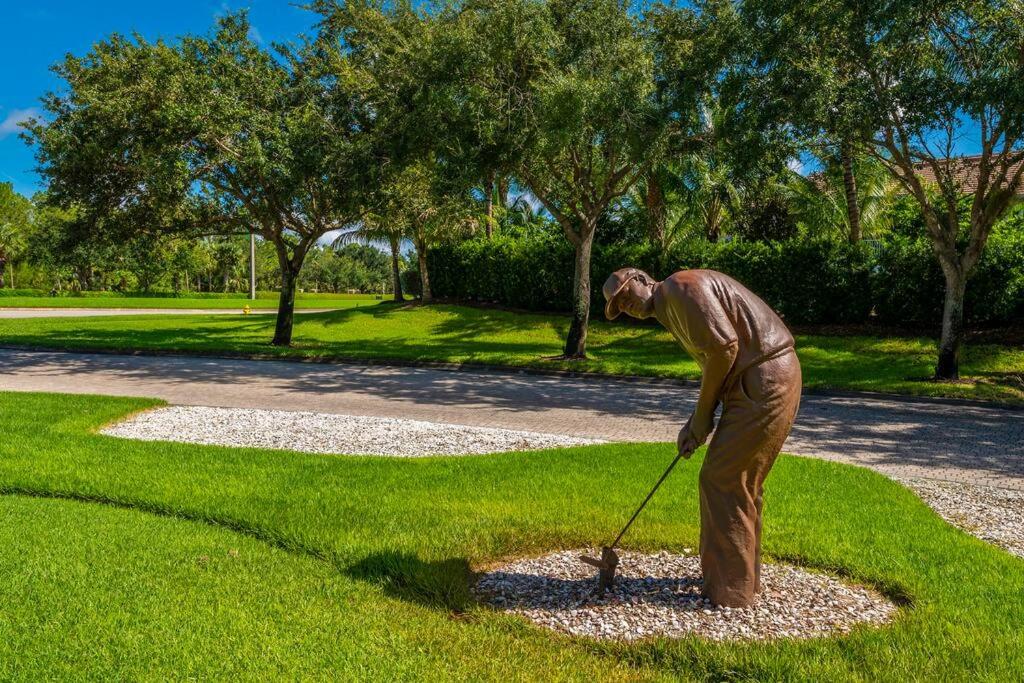 Serene Naples Retreat: Golf-Resort Pool-Tennis-Gym, photo 43