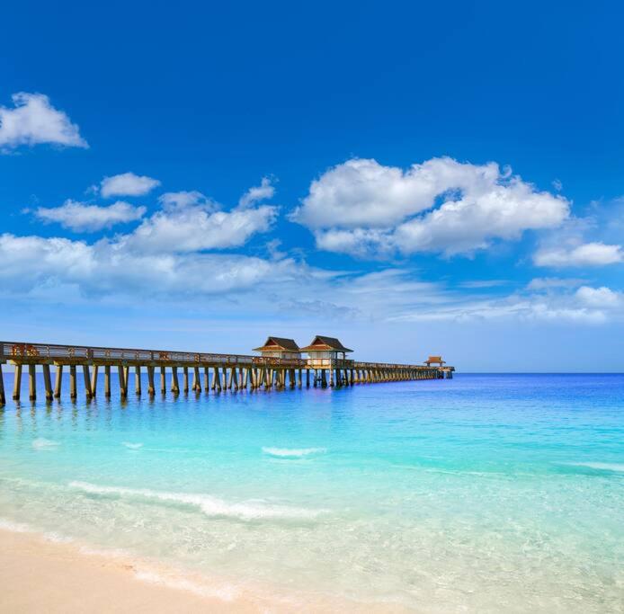 Serene Naples Retreat: Golf-Resort Pool-Tennis-Gym, photo 37
