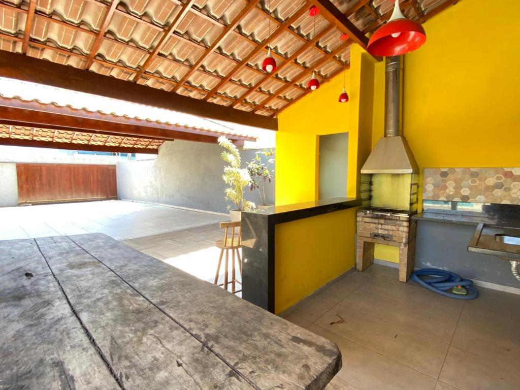 Casa amarela 2km de Geribá-Buzios