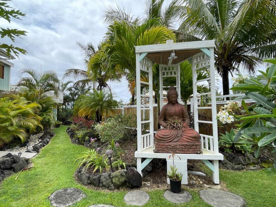 Pahoa Tropical Garden Getaway