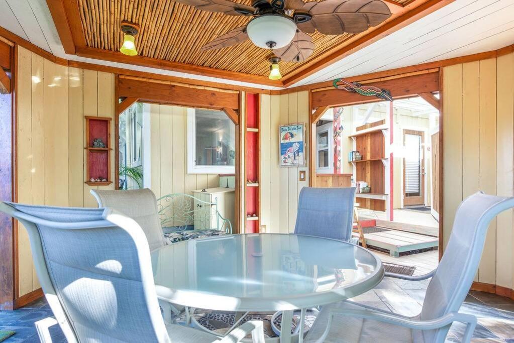 Pahoa Tropical Garden Getaway