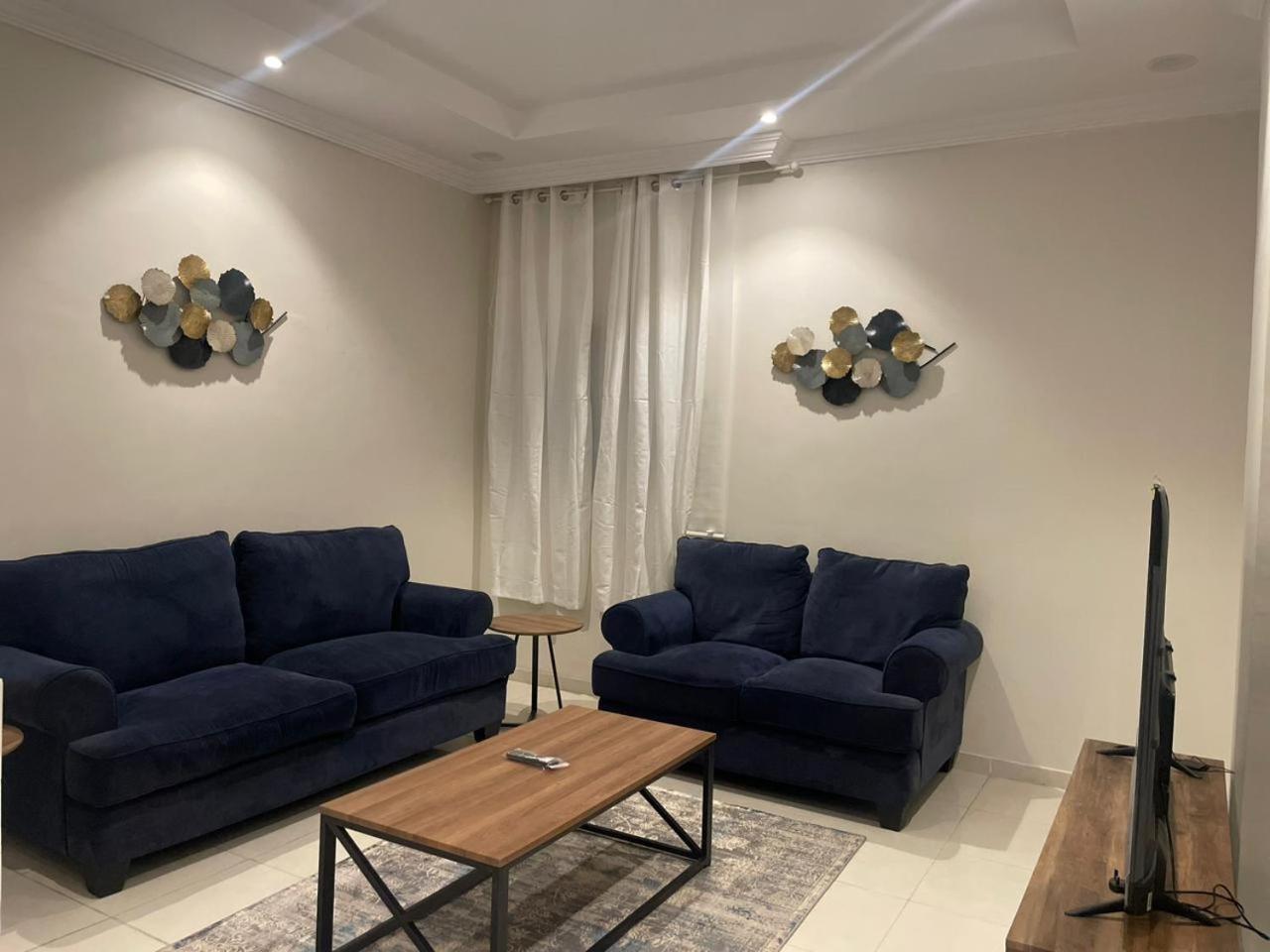 Private Apartment near Airport
