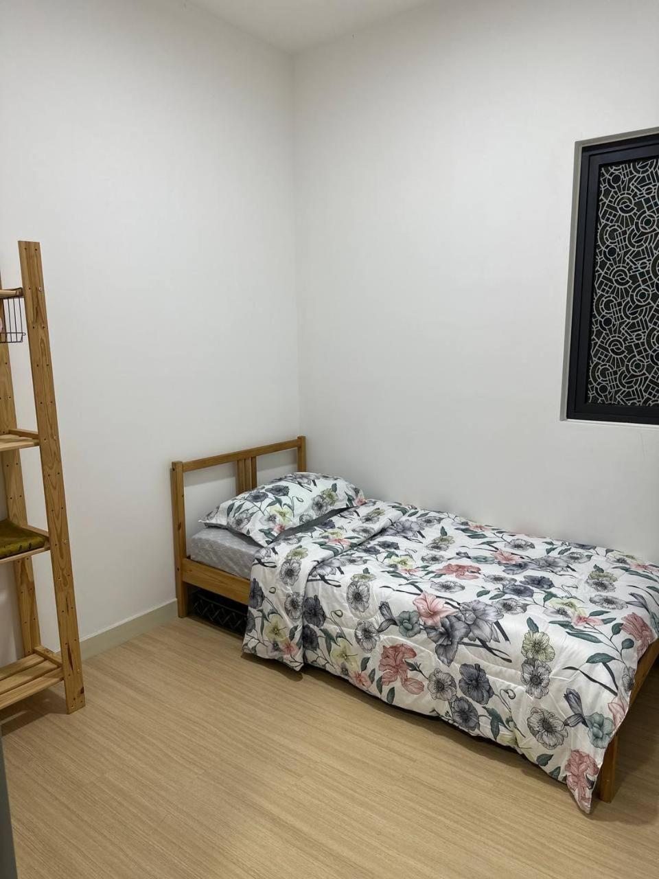 Cozy Minimalist Home Near KLCC