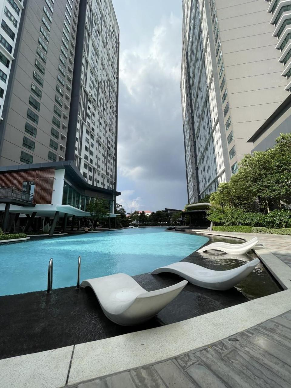 Cozy Minimalist Home Near KLCC