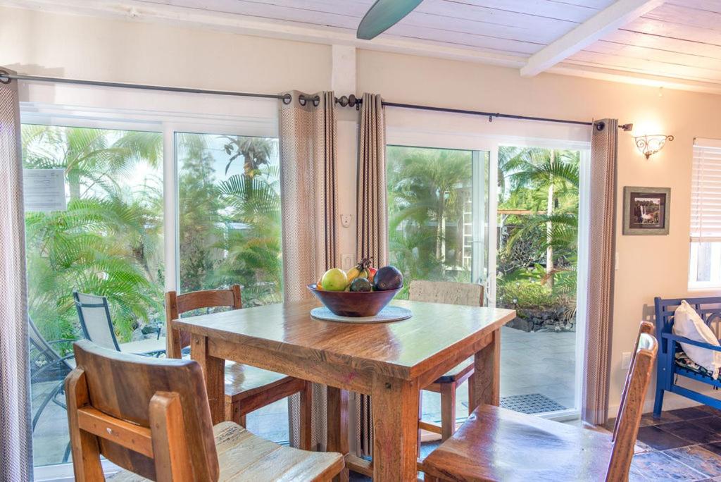 Pahoa Tropical Garden Getaway