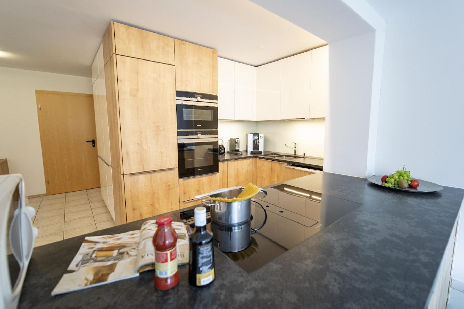 Chasa Emerita Moderne 3,5-Zimmer Terrassenwohnung mit Panoramablick