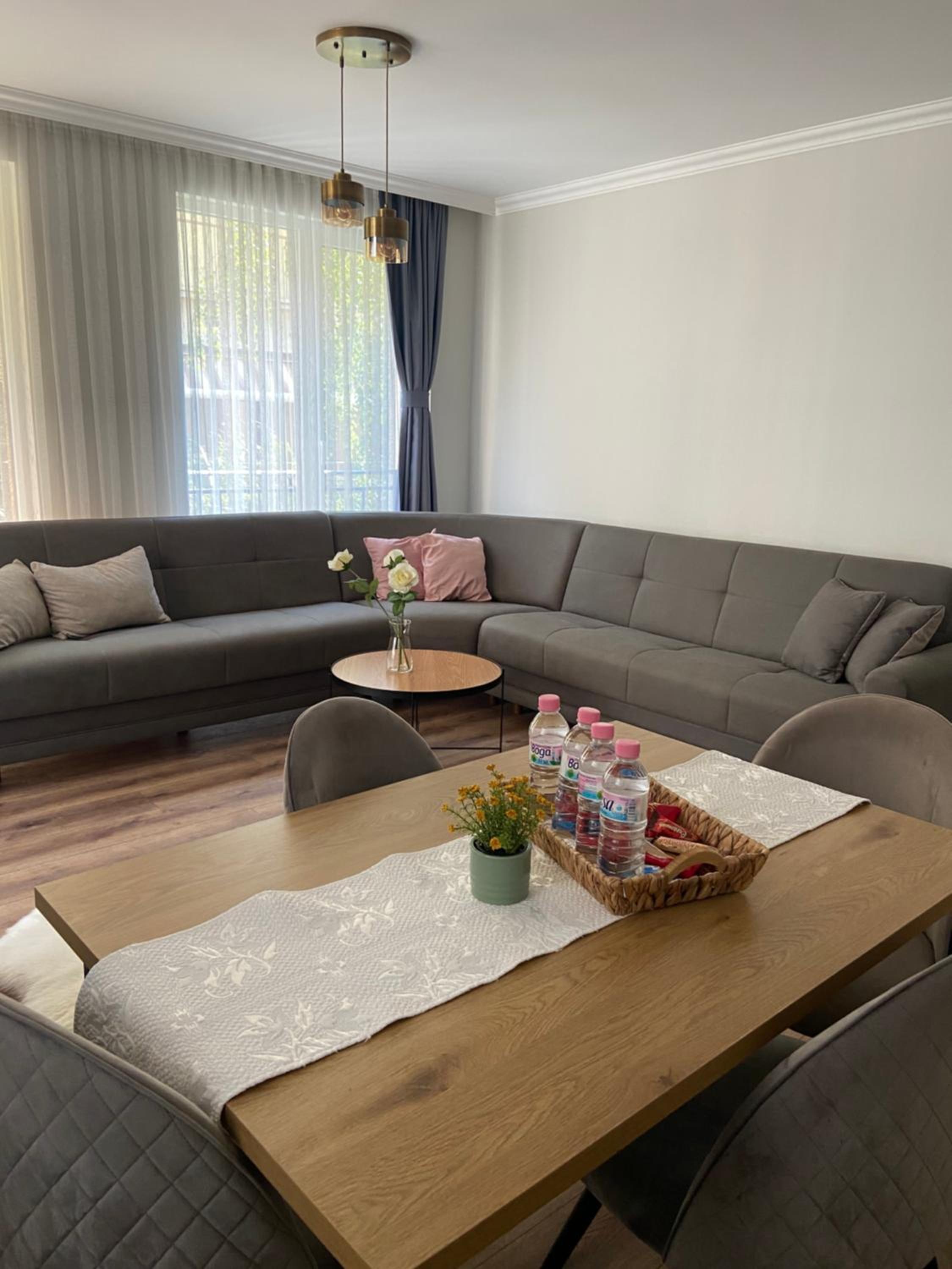 M&M Center Apartment with free parking
