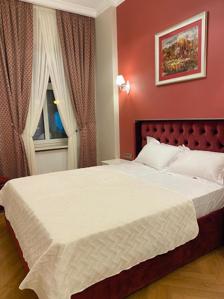 Grand de Luxe Residence Lviv view 2
