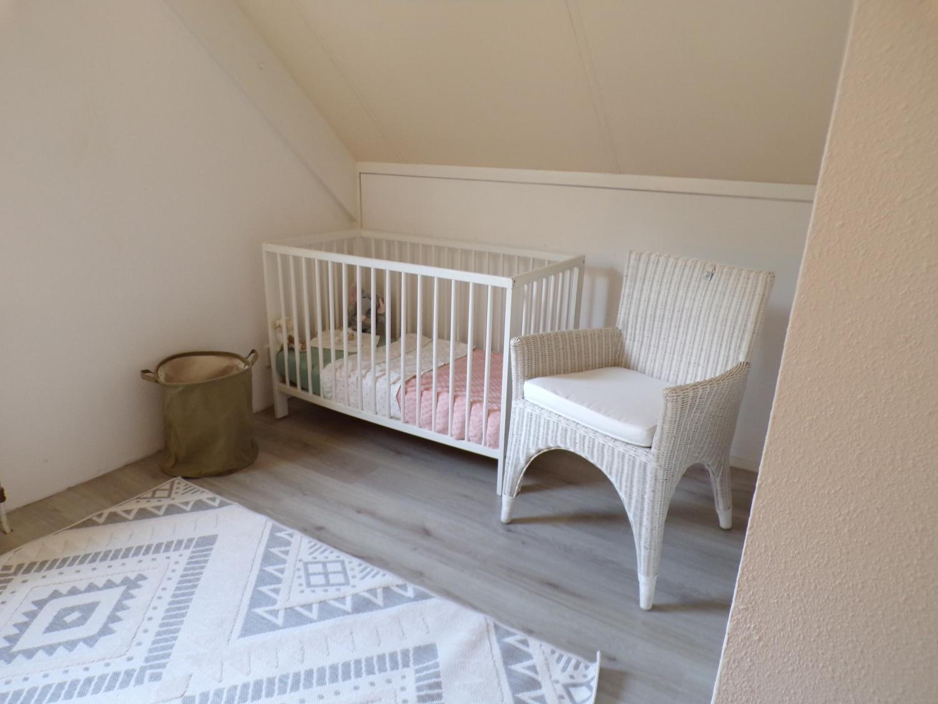 Gezellige vakantiewoning aan het water in Ewijk - recreational only no workers