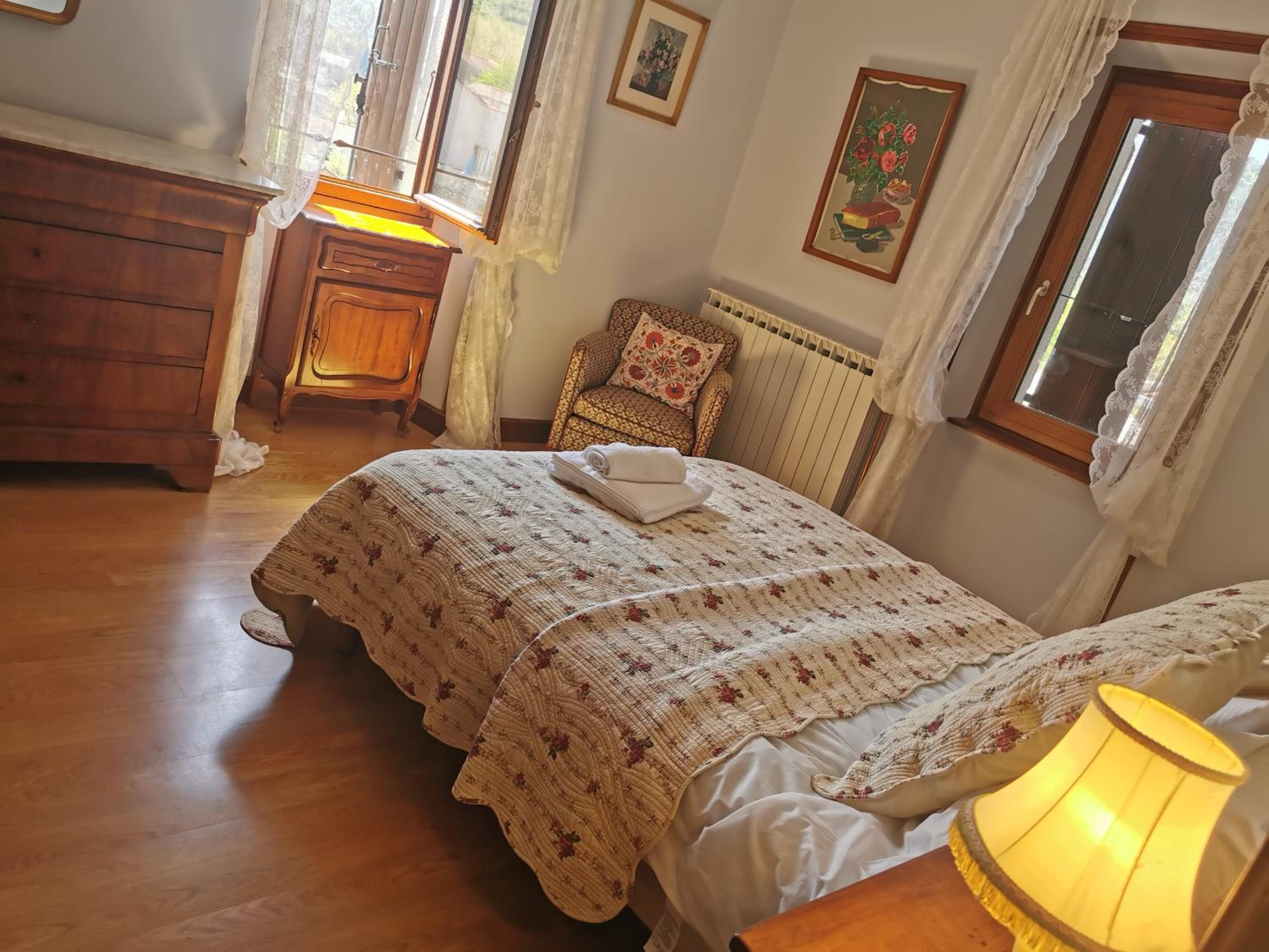 Mes Maisons - Two Gites with Private and Shared pools in Cévennes