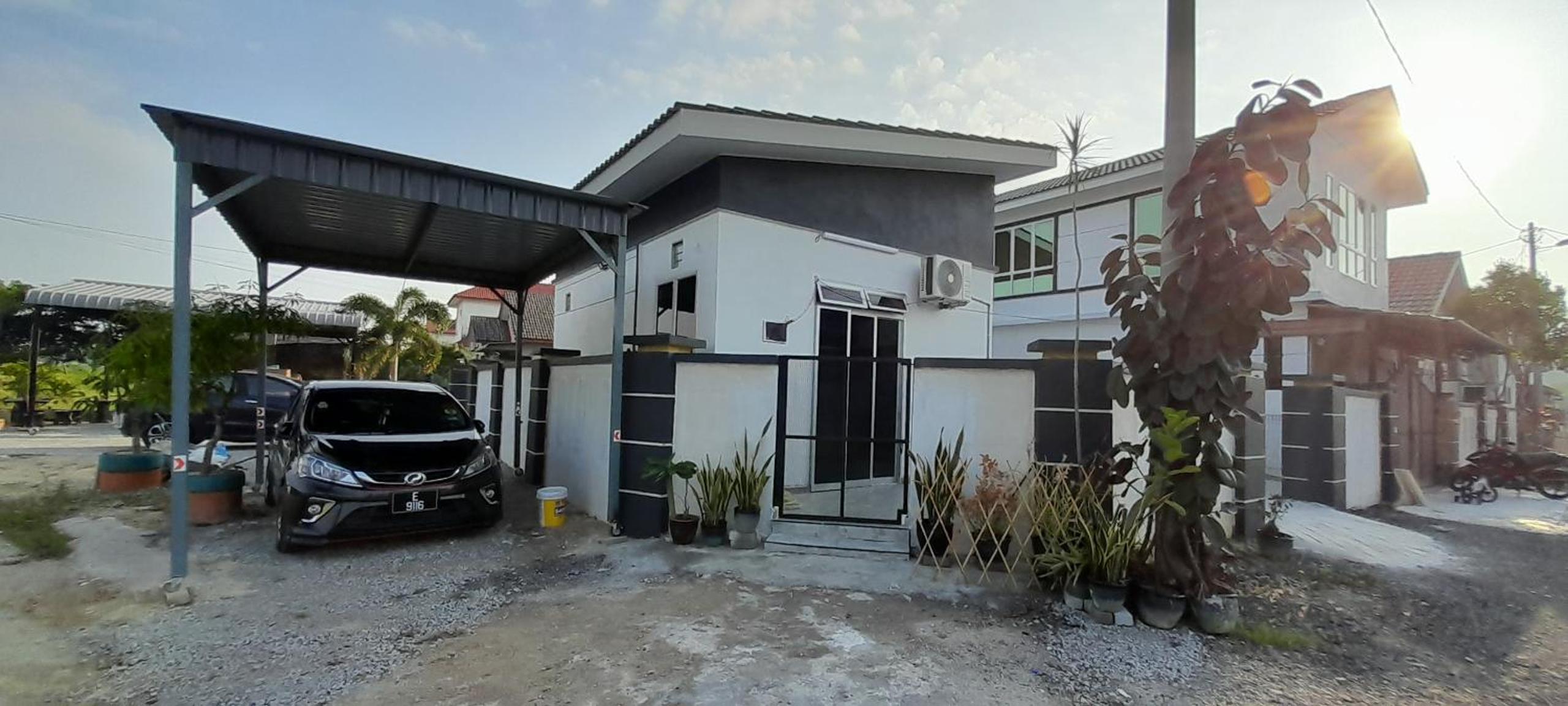 Studio Teratak Alisha Permatang Pauh photo 1