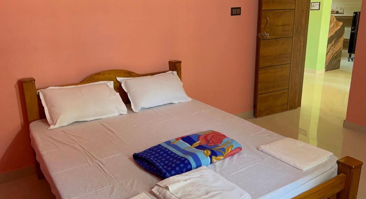 Indira Homestay