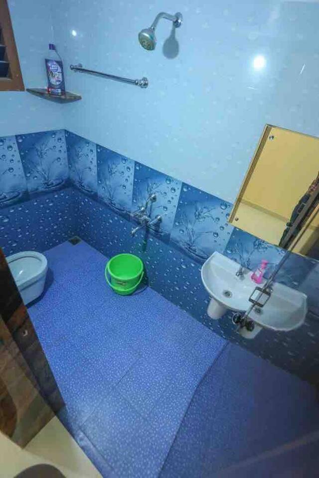 Indira Homestay
