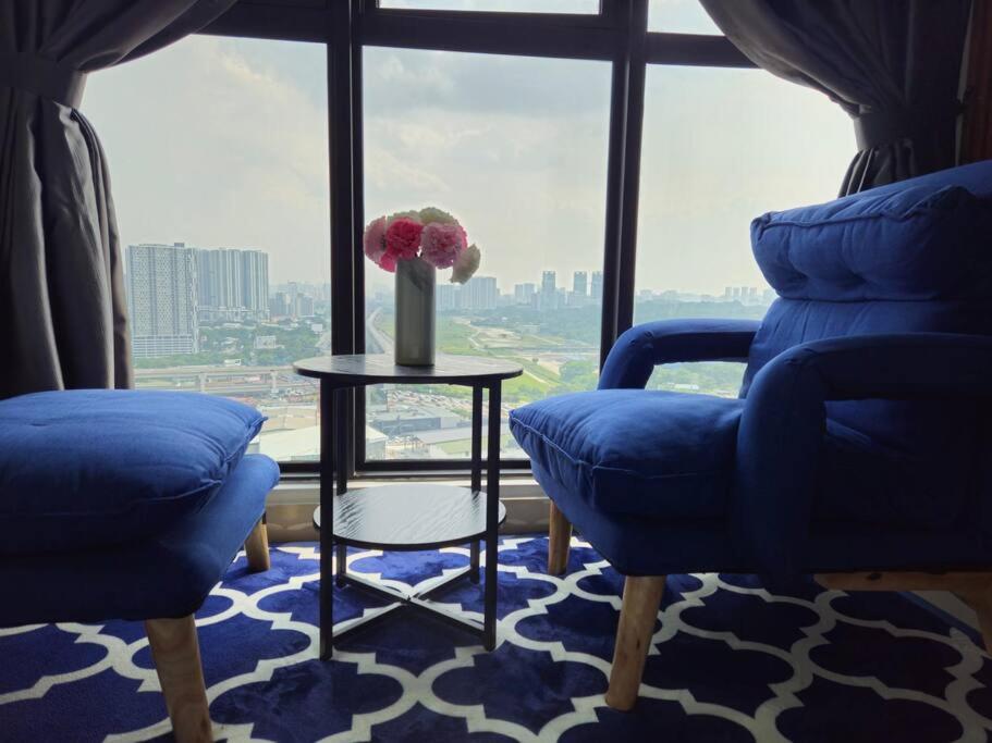 Pool Heaven Studio - 1 MRT stop to TRX The Exchange,free shuttle to MRT