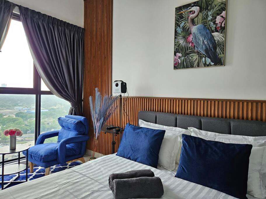 Pool Heaven Studio - 1 MRT stop to TRX The Exchange,free shuttle to MRT